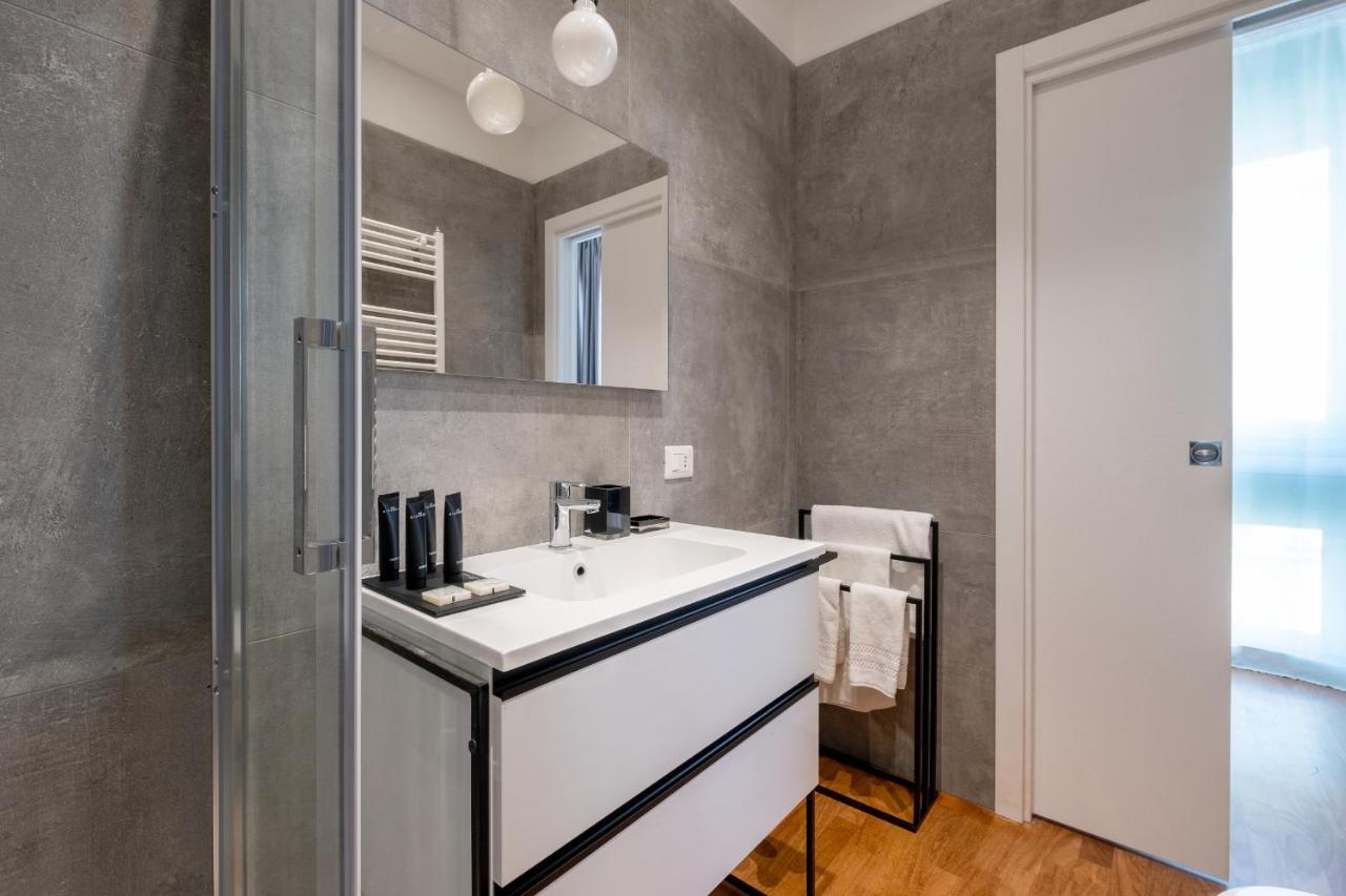 Sweet Life 2 Luxury And Design Apartment บารี ภายนอก รูปภาพ